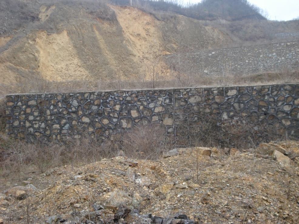 常見(jiàn)邊坡防護(hù)網(wǎng)