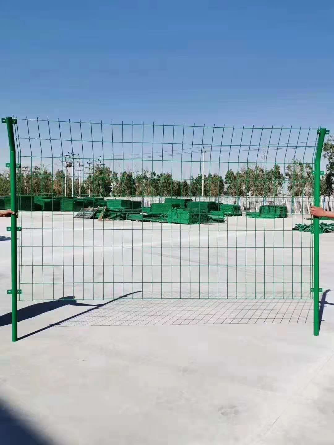 果園雙邊護(hù)欄網(wǎng)